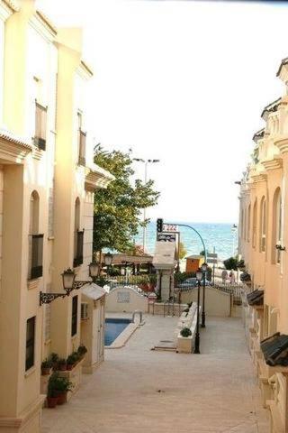 Duquesa Beach 1ª Linea De Mar Торевьиа Экстерьер фото